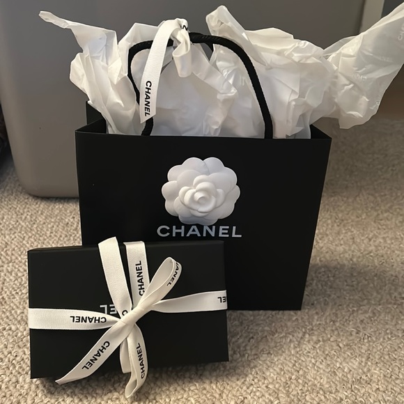 CHANEL Other - EMPTY Chanel Coin Purse Box & Bag